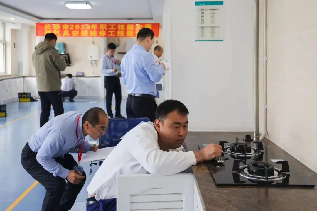 1729042353119646.jpg 1729042353119646.jpg